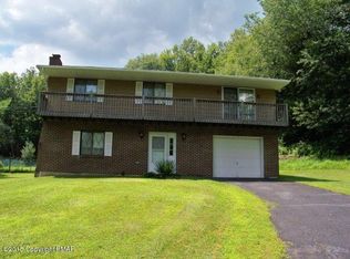 259 Devils Hole Rd, Cresco, PA 18326