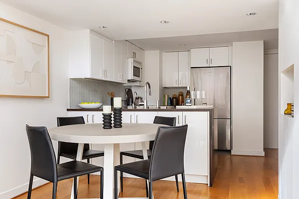 Kitchen, photo 1