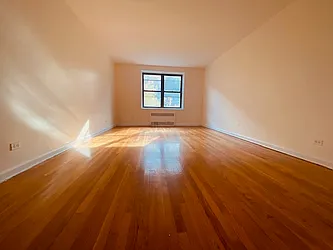 Rented by Silverstein Collection LLC 