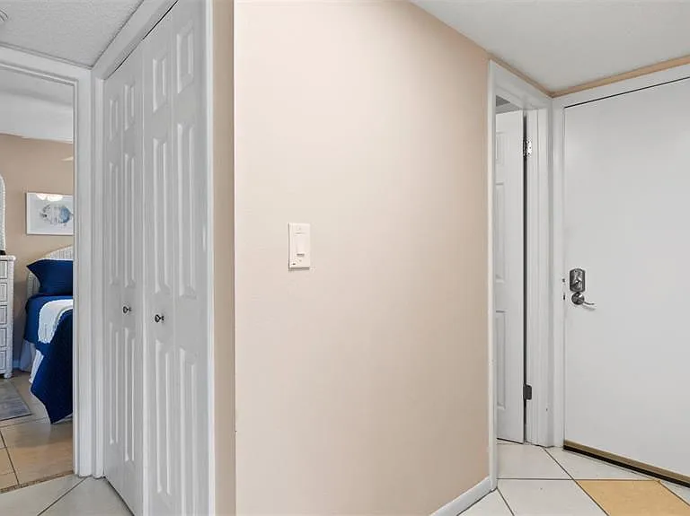 1700 Cove II Pl #310 — Photo 5