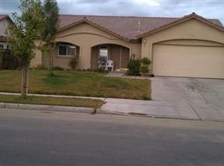 14038 W East St, Kerman, CA 93630