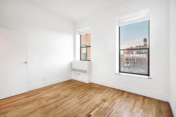 Rented by Keller Williams NYC | media 18