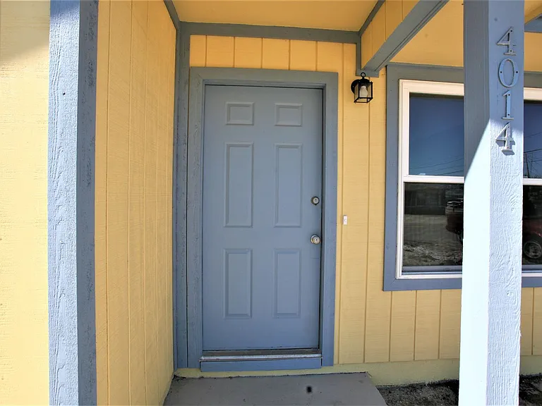 4014 Irwin St — Photo 4