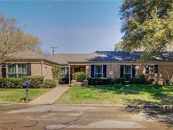 2nd image of 3300 Brannon Dr