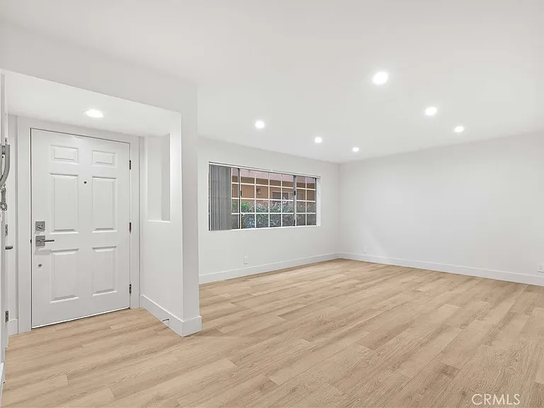 345 W Alameda Ave #104 — Photo 2