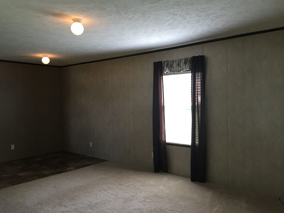 2nd image of 4250 N State Rd #197