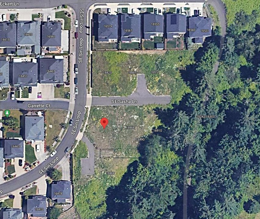 2nd image of 16824 SE Sasha Ln #10