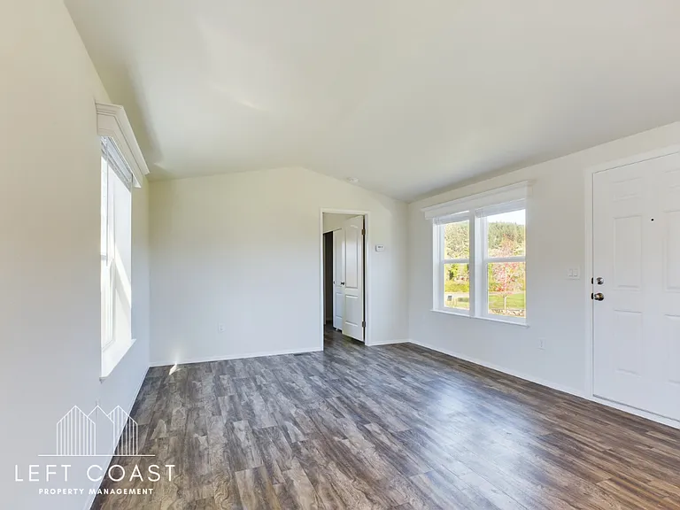 2368 Salmon River Hwy — Photo 24