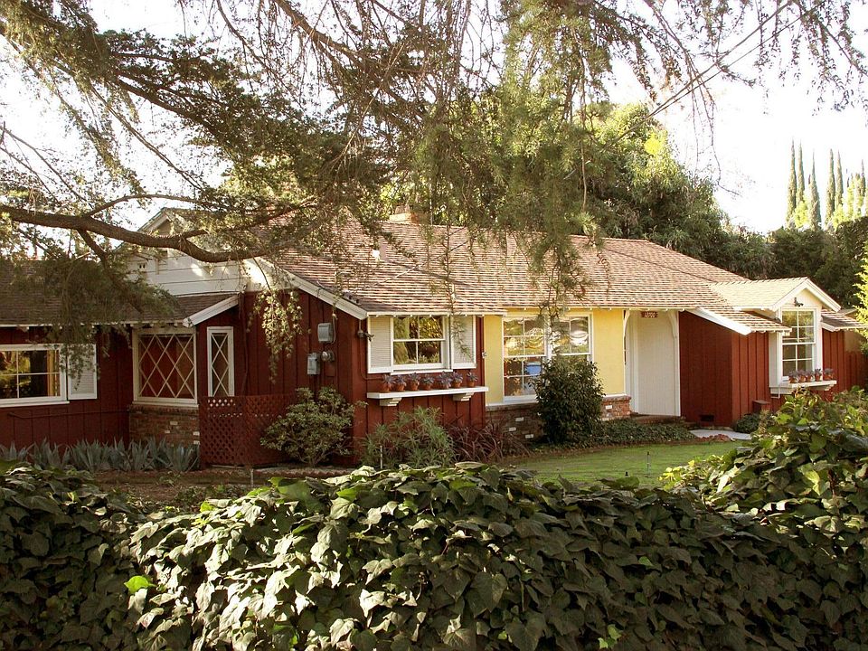 corner lot