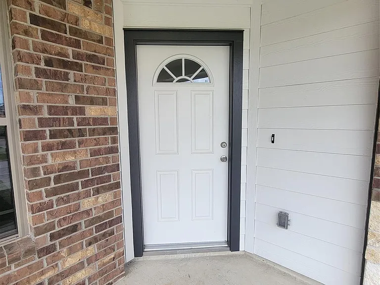 11732 Whirlaway Dr — Photo 4