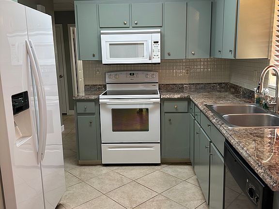 5th image of 1404 39th St N