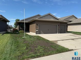 8209 W 51st St, Sioux Falls, SD 57106