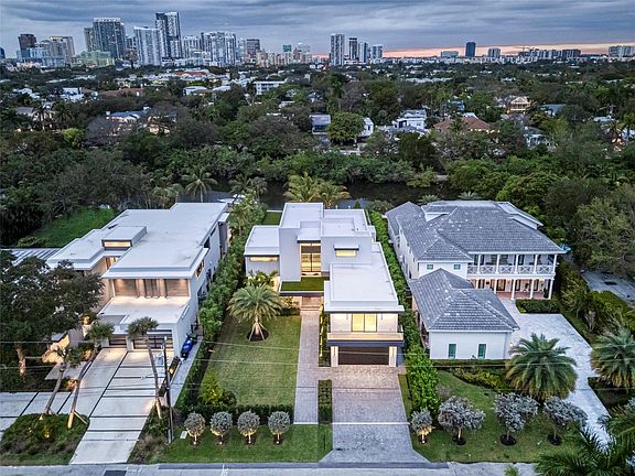 5th image of 119 N Gordon Road