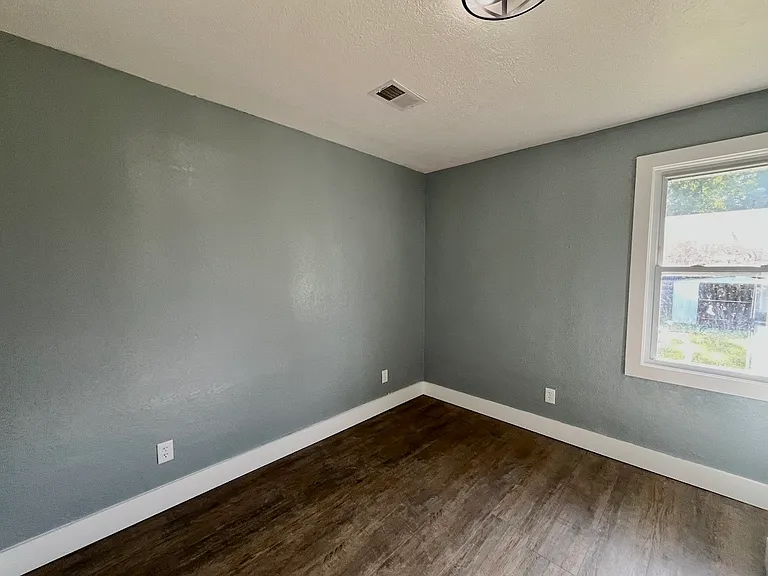 29 Shady Ln — Photo 11