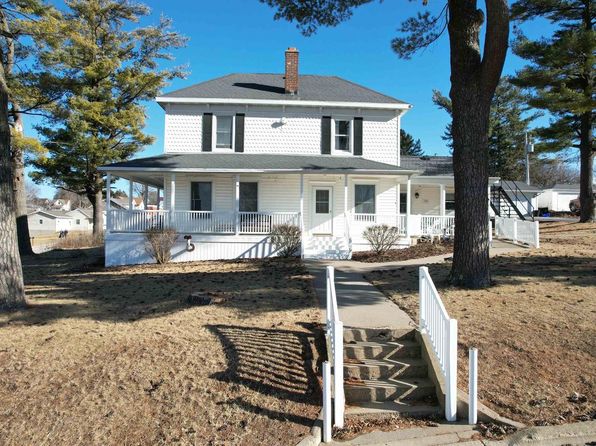 535 Spring Street, Highland, WI 53543