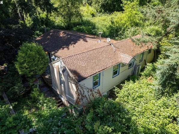 22037 NW Saint Helens Rd, Portland, OR 97231