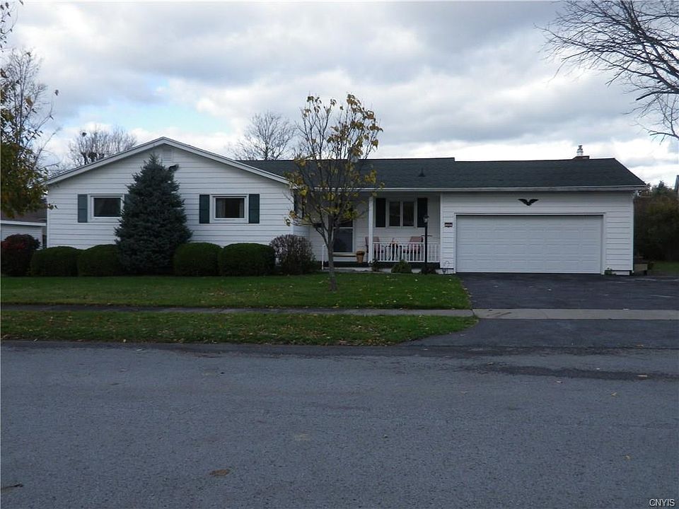 1st image of 260 Ontario Dr S