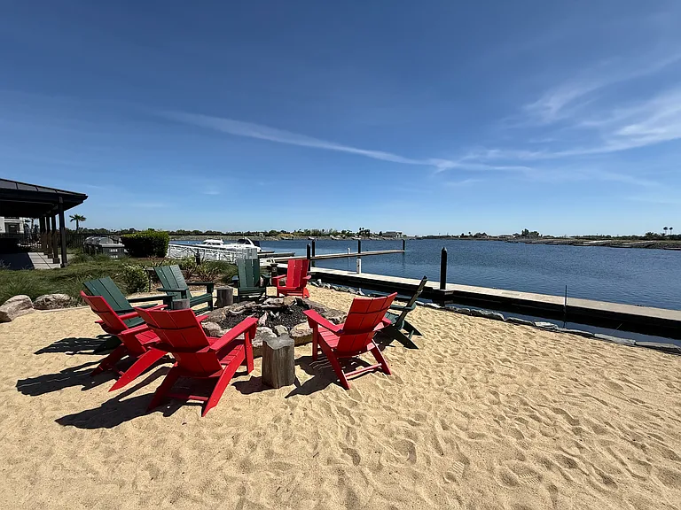 3389 Delta Coves Dr — Photo 16
