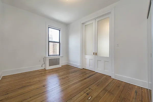 Rented by Keller Williams NYC | media 14