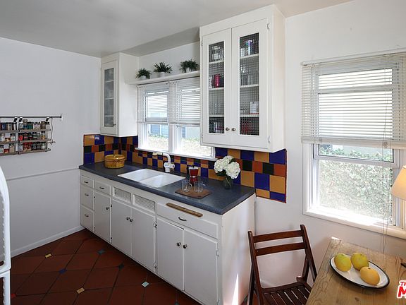 5th image of 4100 Tilden Ave