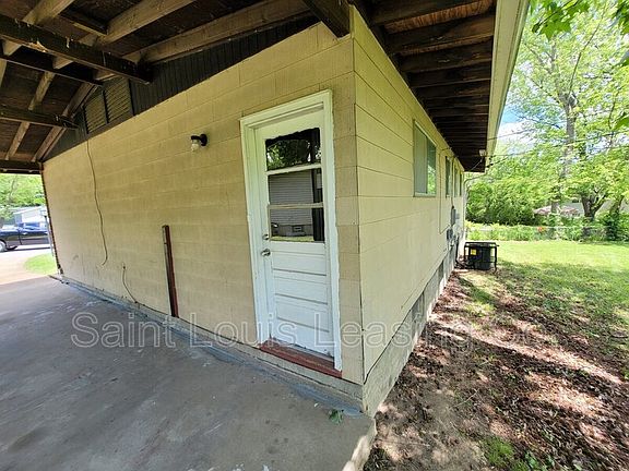 2nd image of 10249 Dacey Ct