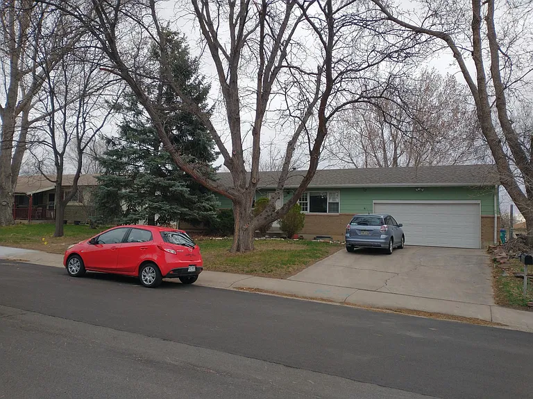 804 Tyler St — Photo 1