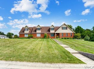 804 Stoneybrook Rd, Wapakoneta, OH 45895