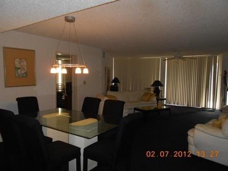 2nd image of 6203 Gulf Of Mexico Blvd