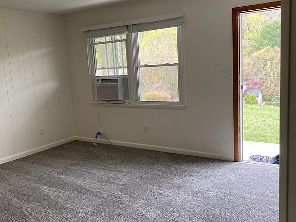 Lots of natural light and large open floor plan