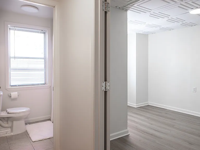 455 Fairmount Ave #2 — Photo 12