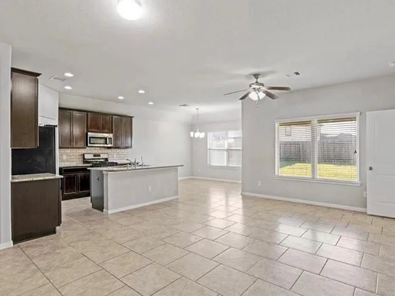 9514 Matilda Creek Ct — Photo 5