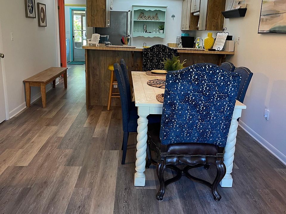 Large Dining Space, Bar Seating and Kitchen with New Appliances