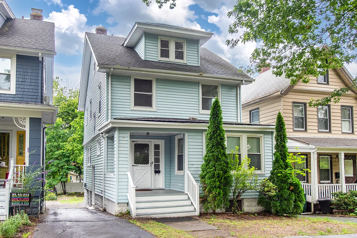 Building Photo - 51 Riggs Pl #2