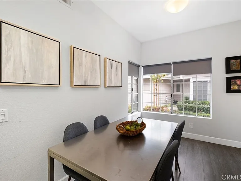 21 Pemberton Pl — Photo 13