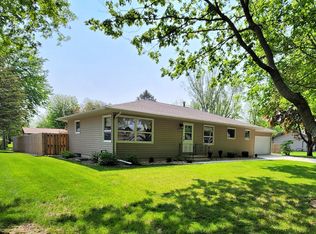 809 5th Ave SE, Pipestone, MN 56164