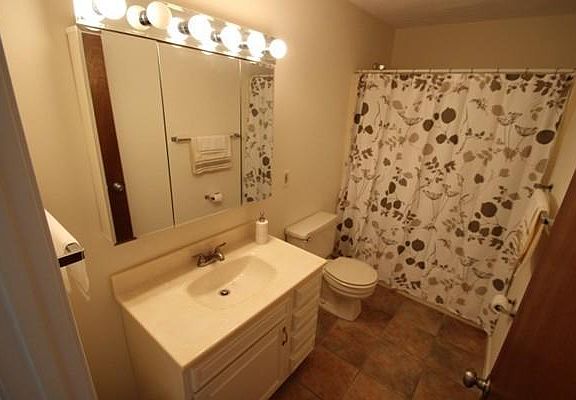 2nd image of 132 Farrwood Dr