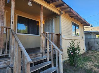 935 Acacia Ave #2, Sacramento, CA 95815