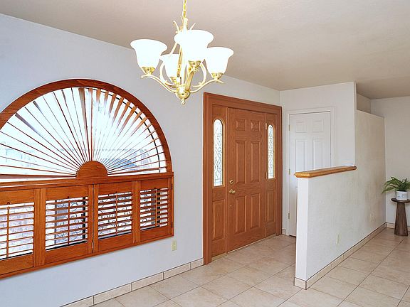 3rd image of 5224 N Tigua Dr