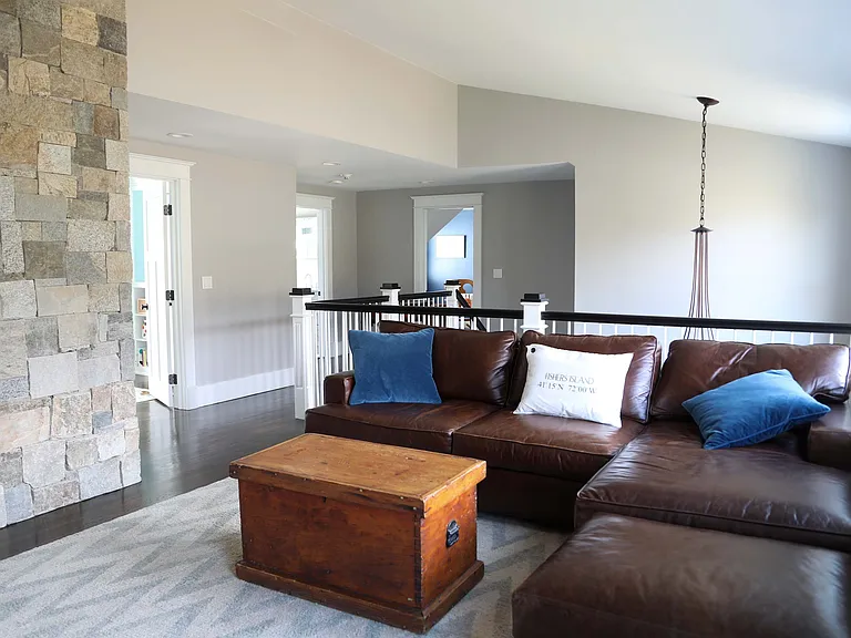 260 Fischer Cir — Photo 32