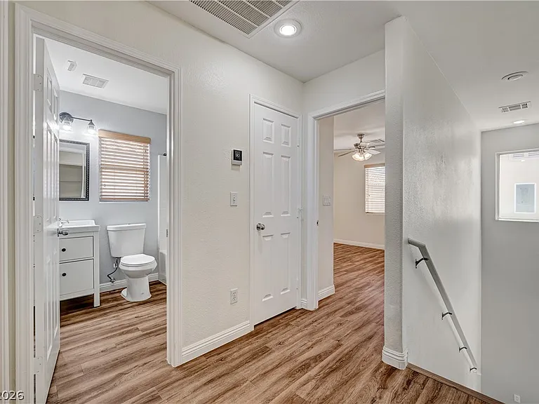 6457 Abbey Door Ct — Photo 10