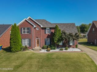 4207 Stonemeadow Ct, Louisville, KY 40218