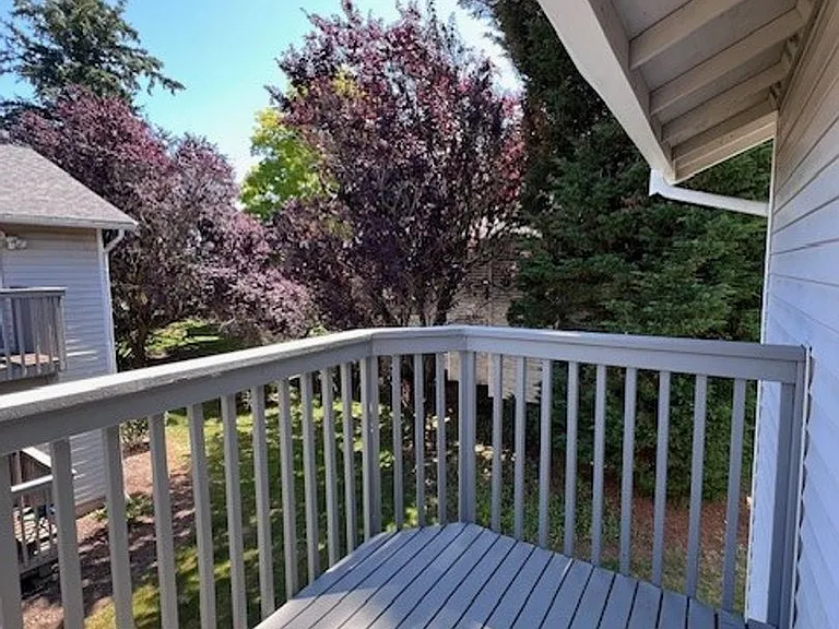 5684 Eagle Pkwy — Photo 18