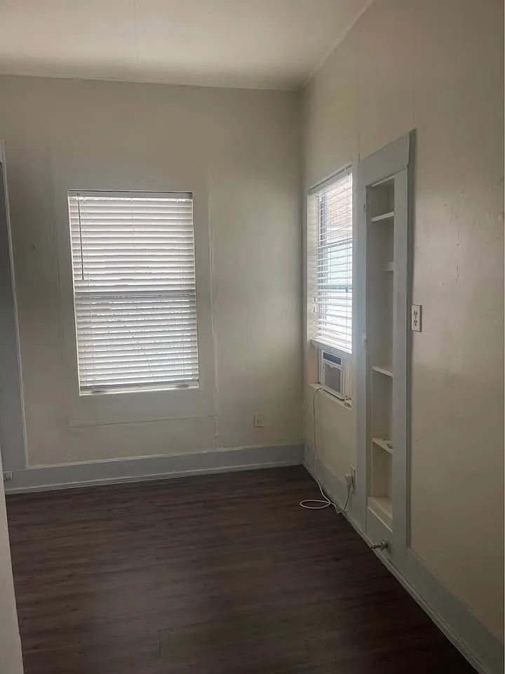 Building Photo - 131 E Highland Blvd #4