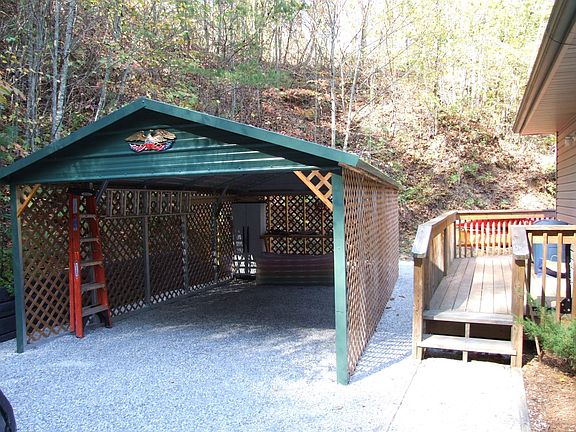 rear carport