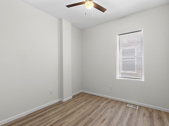 2nd image of 3253 Nebraska Ave #1