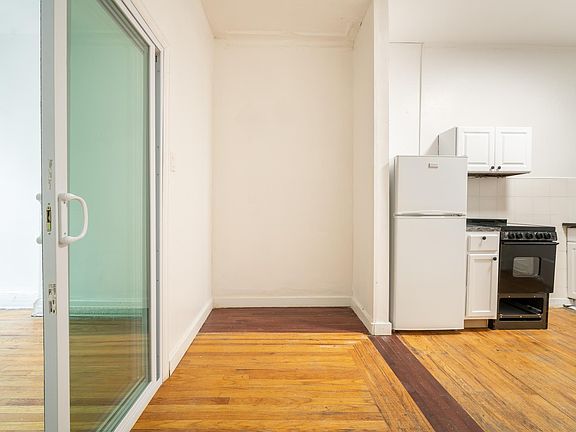 3rd image of 518 E 83rd St APT 2B