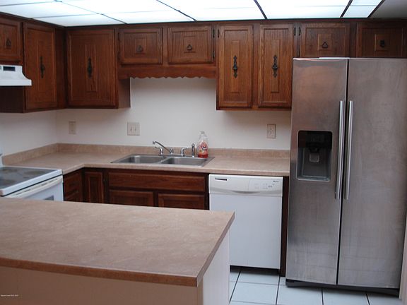 4th image of 1728 S Park Ave #1728