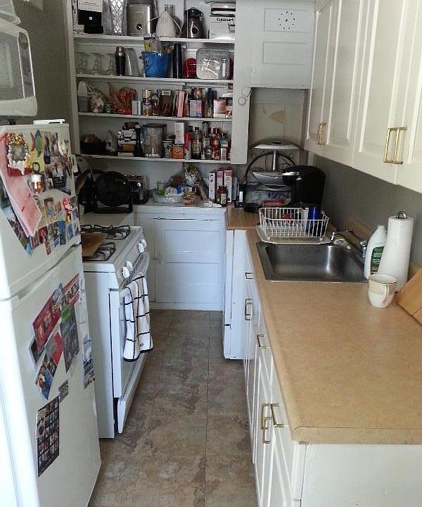 2nd image of 1615 Commonwealth Ave APT 2D