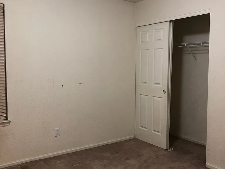 16471 Otero Ave — Photo 12