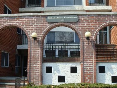 900 Midland Ave APT 2J, Yonkers, NY, 10704